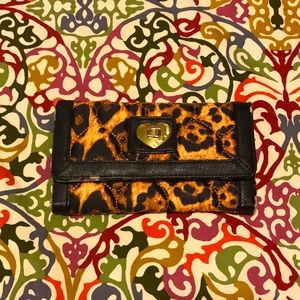 Betsey Johnson Leopard Print Heart Twist Lock Clasp